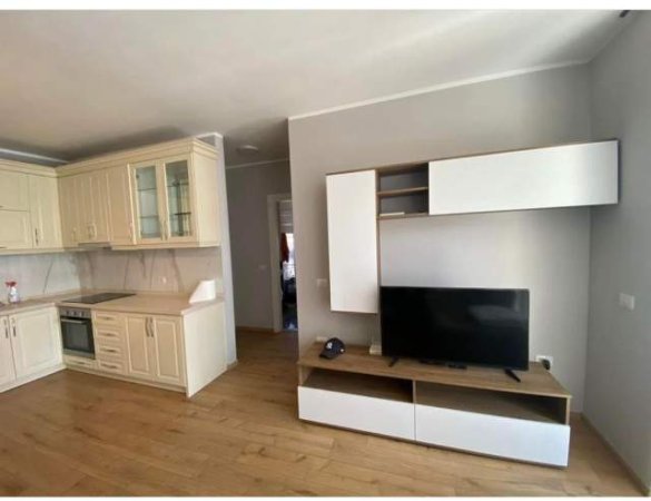 Tirane, jepet me qera apartament 2+1 Kati 4, 97 m² 600 Euro (Rruga e Kavajes)