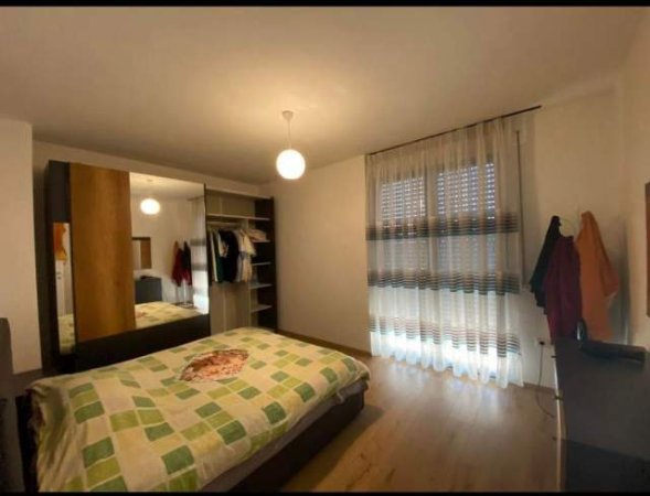 Tirane, jepet me qera apartament 2+1 Kati 4, 97 m² 600 Euro (Rruga e Kavajes)