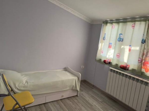 Tirane, jepet me qera apartament 3+1+A Kati 3, 130 m² 500 Euro (Kodra e Priftit)