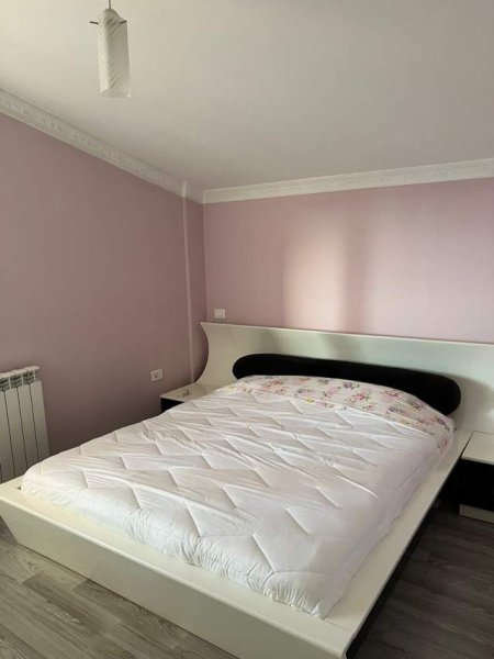 Tirane, jepet me qera apartament 3+1+A Kati 3, 130 m² 500 Euro (Kodra e Priftit)