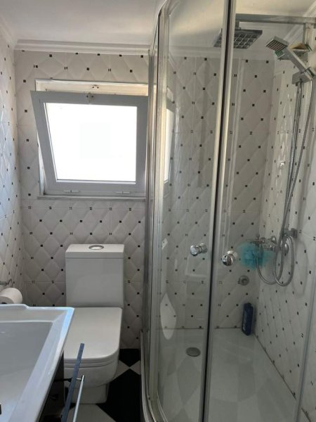 Tirane, jepet me qera Vile 3+1+BLK Kati 1, 120 m² 450 Euro (Kodra e Priftit)
