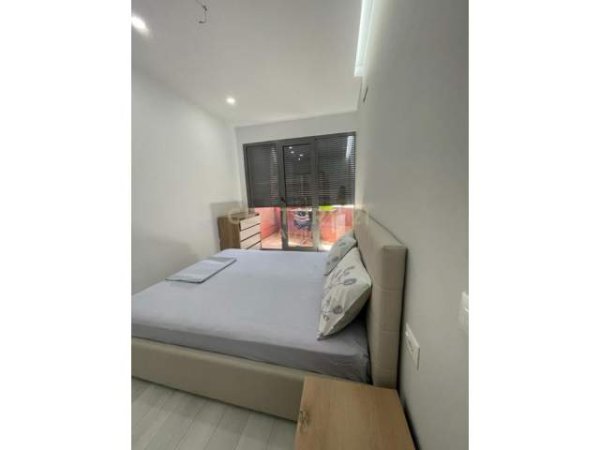 Tirane, jepet me qera apartament 1+1+BLK Kati 6, 44 m² 600 Euro (Rruga e Kosovareve)