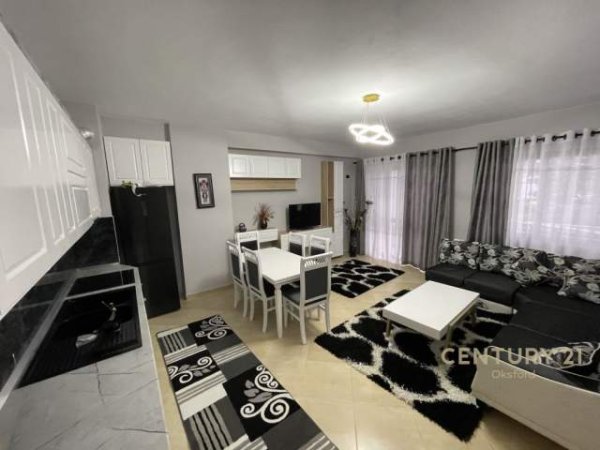 Tirane, jepet me qera apartament 2+1 Kati 1, 103 m² 400 Euro (Yzberisht Tirane)