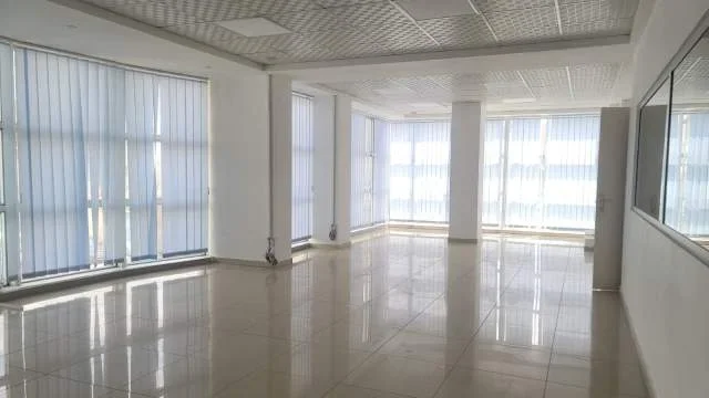 !DHENE! Durres, jepet me qera ambjent biznesi Kati 2, 450 m² 2.000 Euro (Sheshi Pranvera, Prane Postes, Durres)