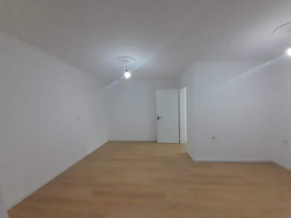 Tirane, shitet apartament 1+1 Kati 4, 53 m² 92.000 Euro (Rruga Beqir Luga)