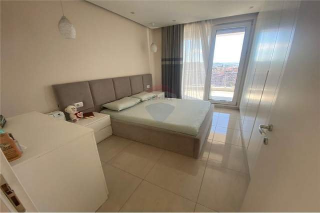 Tirane, jepet me qera apartament 72 m² 500 Euro (kopleksi turdiu)