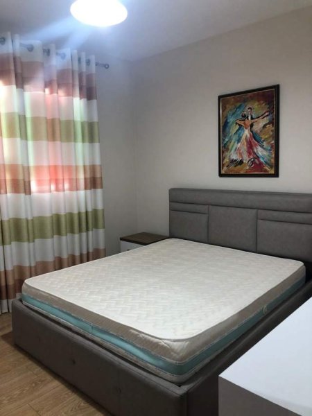 Tirane, jepet me qera apartament 2+1+A+BLK Kati 5, 114 m² 550 Euro (Liqeni i Thate)