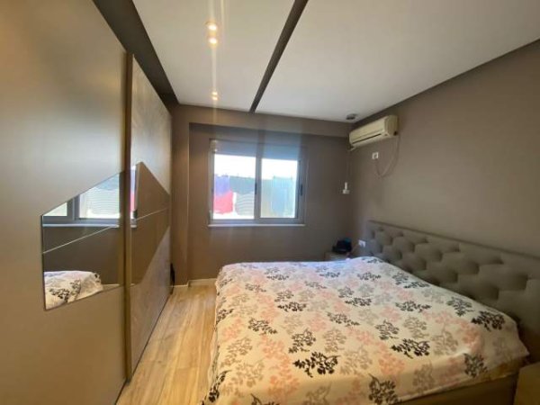 Tirane, jepet me qera apartament 1+1+BLK Kati 2, 100 m² 500 Euro Rr.Hamdi Sina tek Liqeni i Thate