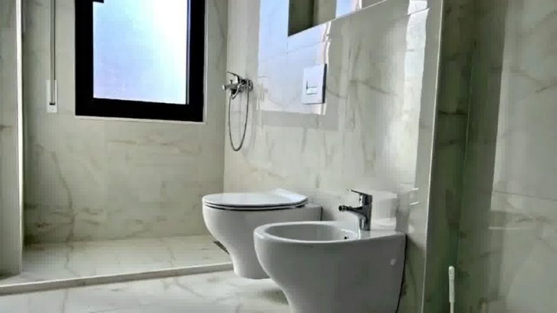 Tirane, shitet apartament 1+1+Ballkon Kati 2, 77 m² 195.000 € (Qemal Stafa)