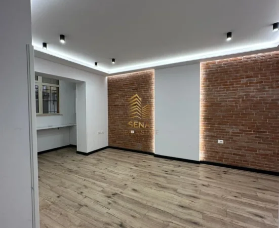 Tirane, shitet apartament 1+1+Ballkon Kati 1, 62 m² 158.000 € (Ish Blloku)