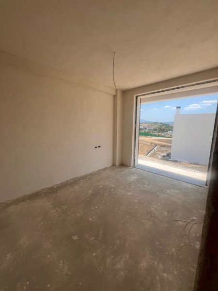 Tirane, shitet apartament 1+1 Kati 2, 82 m² 159.412 € (TULIPAN REZIDENC)