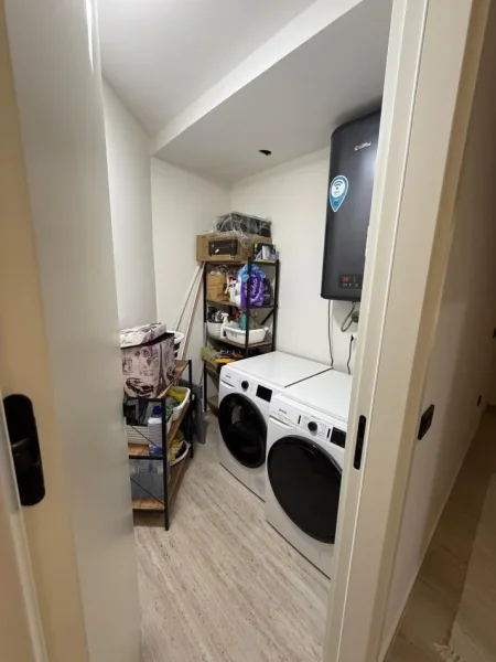 Ulqin, shitet apartament 2+1+Ballkon Kati 2, 109 m² 300.000 € (Ulqin)