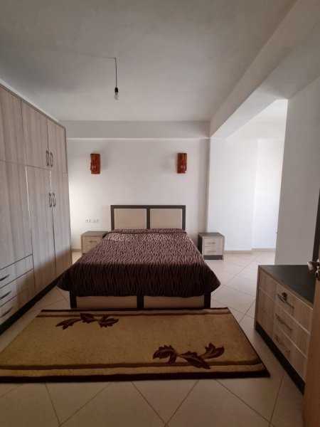 Tirane, shitet apartament 2+1+2 Ballkone Kati 6,  me diell 80% te dites. 94 m² 164.000 €
