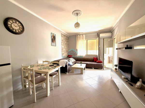 Vlore - Lungomare, shitet apartament 1+1+Ballkon Kati 7, 67 m² 150.000 € (ME PAMJE NGA DETI+GARAZHD)