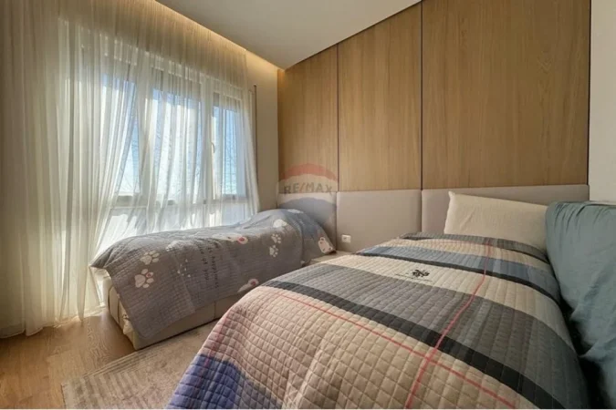 Shitet Apartament 2+1+2 në Gjirin e Lalzit ,350.000 € ID: 530391016-169
