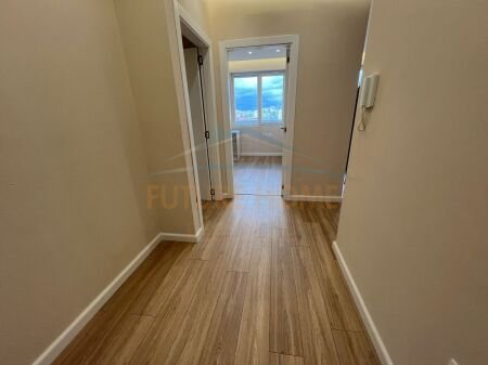 Tirane, shitet apartament 2+1+Ballkon Kati 3, 90 m² 165.000 € (Kompleksi Golden Park)