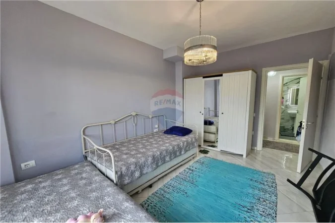 Shitet apartament (2+1+2), Gjiri i Lalëzit 350.000 € (ID: 530481001-236)