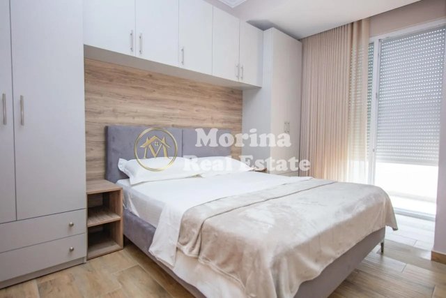 Tirane, jepet me qera apartament 1+1 Kati 9, 65 m² 600 € (Rruga e Dibres)