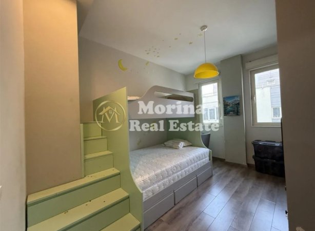 Tirane, jepet me qera apartament 2+1+Ballkon Kati 3, 97 m² 700 € (Kopshti Zoologjik)