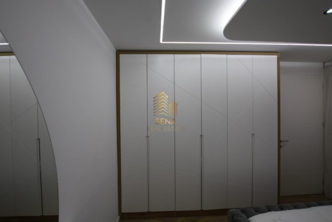 Tirane, jepet me qera apartament 1+1+Ballkon Kati 0, 60 m² 650 € (Rruga e Kavajës)