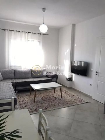 Tirane, jepet me qera apartament 2+1 Kati 1, 90 m² 370 € (Kamez)