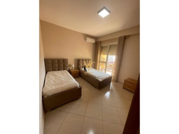 Tirane, shitet apartament 2+1+Aneks+Ballkon Kati 6, 116 m² 260.000 € (PRANE KOMPLEKSIT DELIJORGJIT)