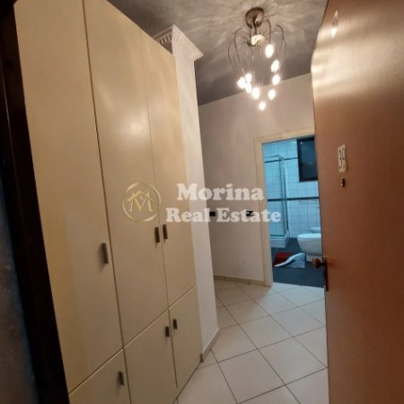 Tirane, jepet me qera apartament 2+1 Kati 8, 90 m² 600 € (Stacioni i Trenit)