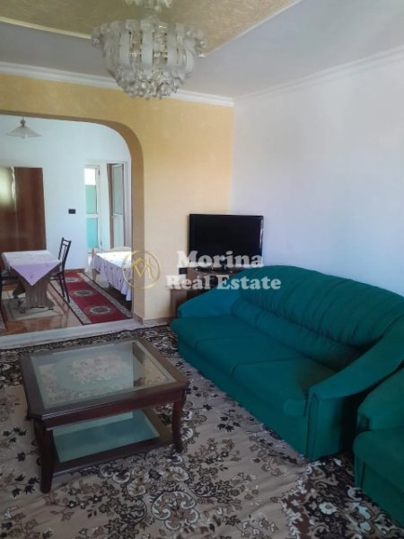 Tirane, jepet me qera shtepi 1+1 Kati 1, 60 m² 300 € (Porcelan)