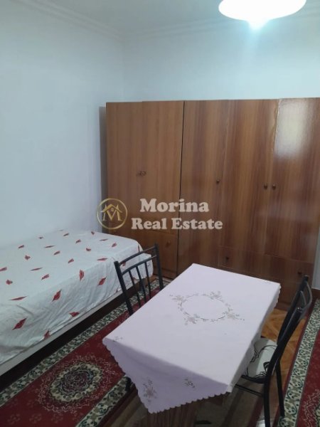 Tirane, jepet me qera shtepi 1+1 Kati 1, 60 m² 300 € (Porcelan)