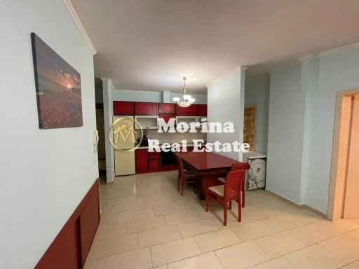 Tirane, jepet me qera apartament 2+1 Kati 5, 120 m² 550 € (Komuna e Parisit)