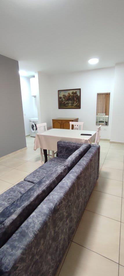 Tirane, jepet me qera apartament 1+1+Ballkon Kati 6, 60 m² 500 € (ndre mjeda)