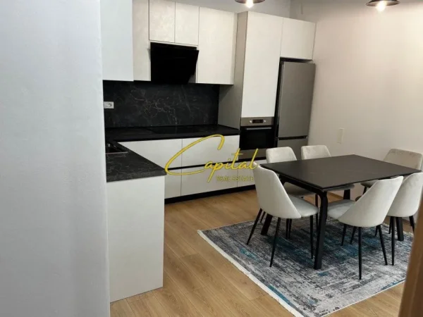 Tirane, jepet me qera apartament 2+1 Kati 5, 110 m² 800 € (DON BOSKO)