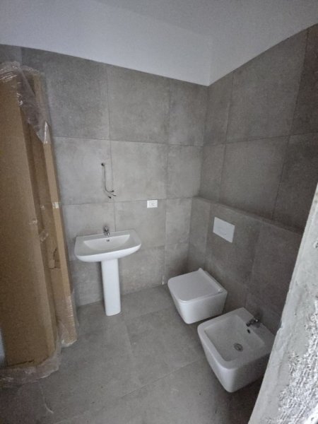 SHITET APARTAMENT 1+1+POST PARKIMI TEK UNIVERS CITY, QTU