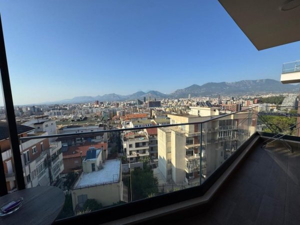 Tirane, shitet apartament 2+1+Ballkon Kati 5, 99 m² 330.000 € (KODRA E DIELLIT)