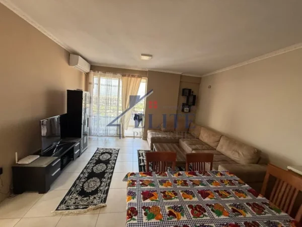 Tirane, shitet apartament 2+1+Ballkon Kati 13, 85 m² 126.600 € (Kthesa e Kamzes)