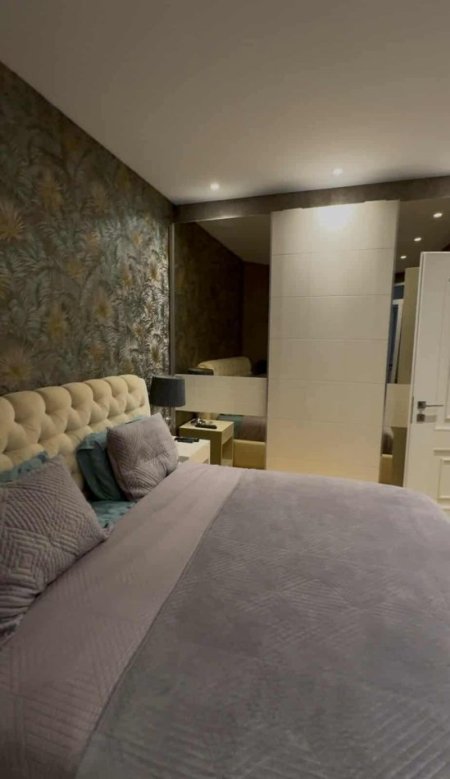 Tirane, shitet apartament 2+1+Ballkon Kati 4, 80 m² 211.000 € (Kopshti Botanik)