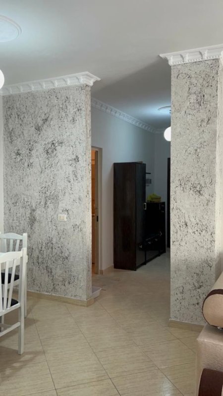 Durres, shitet apartament 2+1+Ballkon Kati 3, 95 m² 105.000 € (Rruga Pavarsia)