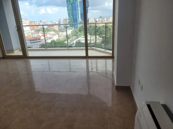Tirane, shitet apartament 3+1+2+3Ballkon Kati 12, 167 m² 585.000 € (Bulevardi Deshmoret e Kombit)