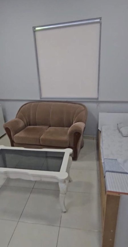 Tirane, jepet me qera garsonier 1+1 Kati 2, 350 € 