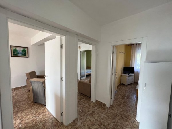 Shqiperi, jepet me qera apartament 2+1 Kati 3, 90 m² 500 € 