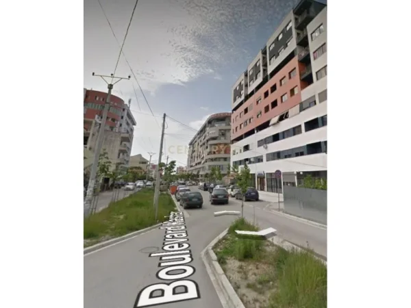 Tirane, shitet ambjent biznesi Kati 0, 330 m² 600.000 € 