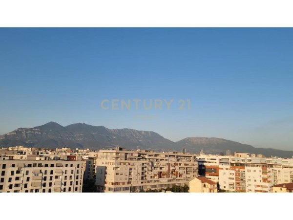 Tirane, shitet ambjent biznesi Kati 0, 330 m² 600.000 € 