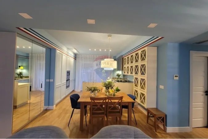 Tirane, jepet me qera apartament 3+1 Kati 3, 133 m² 1.500 € (Kodrra e diellit)