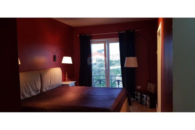 Tirane, jepet me qera apartament 3+1 Kati 3, 133 m² 1.500 € (Kodrra e diellit)