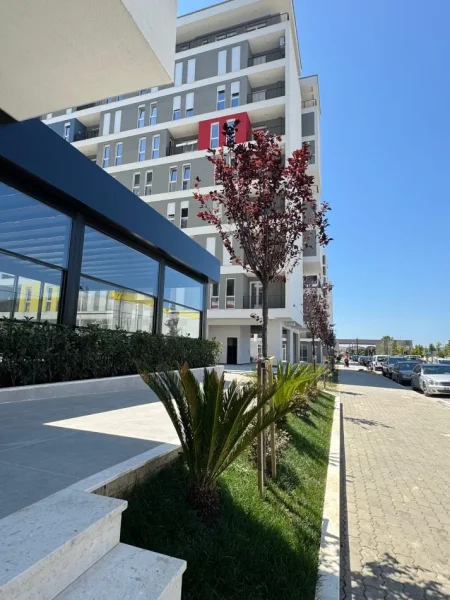 Tirane, shes apartament 2+1+Ballkon Kati 2, 84 m² 90.000 € (Gryka Kacanikut)