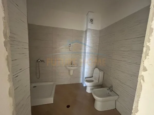 Ish URT, shitet apartament 2+1+Ballkon Kati 1, 144 m² 148.500 € (Durres)