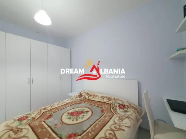 jepet me qera apartament Kati 8, 70 m² 650 € (tek Zogu i Zi)