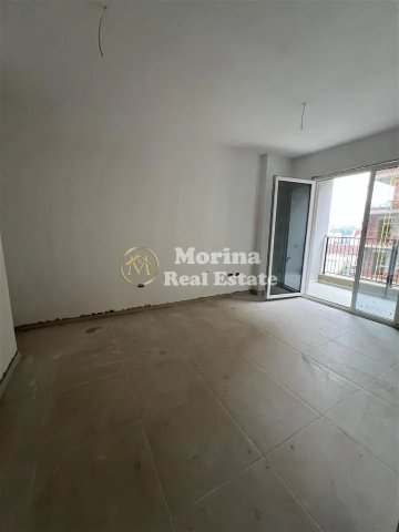 Tirane, shitet apartament 1+1 Kati 3, 53 m² 68.000 € (Univers City)