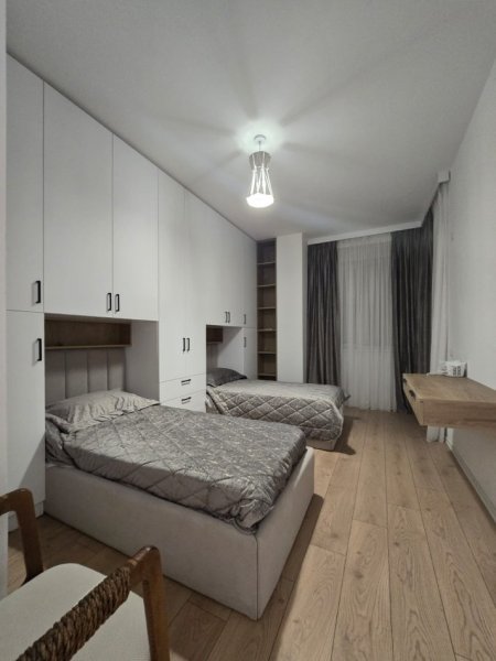 Tirane, jepet me qera apartament 2+1+Ballkon Kati 7, 104 m² 700 € (rruga 3 deshmoret)