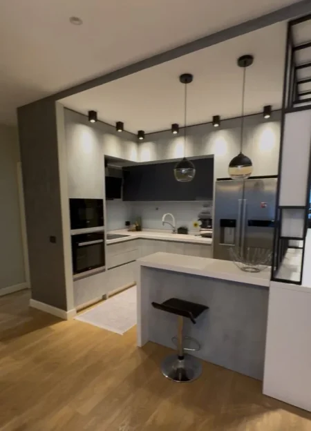 Tirane, shitet apartament 2+1 Kati 4, 80 m² 211.000 € (Kopshti Botanik)